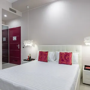 Tama Bed & Breakfast